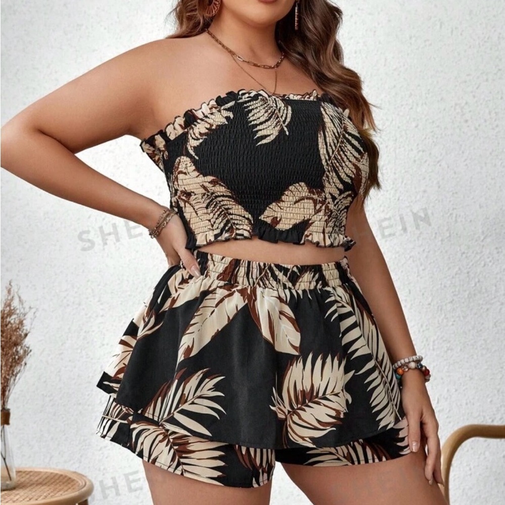 SHEIN Tropical Print Tube Top